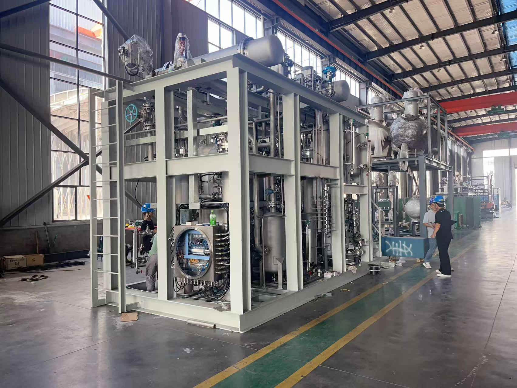 笃舜集团发往吉林长春市中车长春轨道客车股份有限公司纯化撬装设备发货